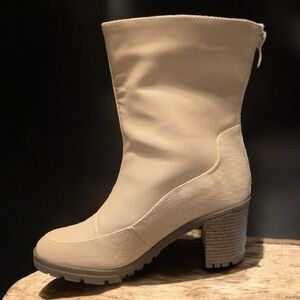 Elegant Cream Ankle Boots